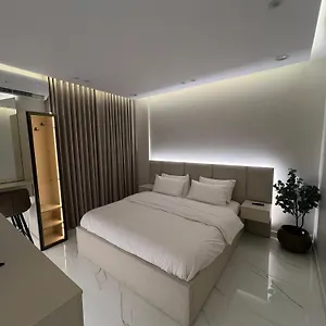 A New Quiet & Elegant With Self-entry الرياض
